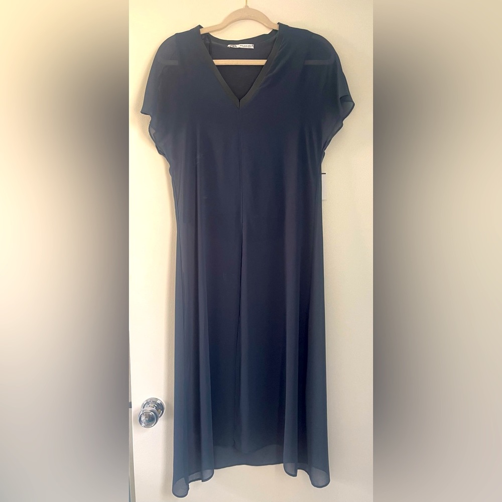 🔥🔥 ZARA SHEER MAXI SHIRT DRESS VNECK. XS.